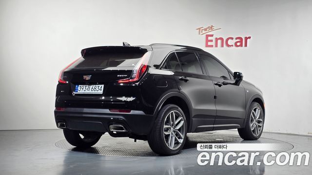 Cadillac XT4 из Кореи Encar