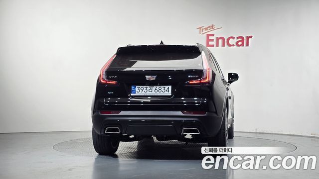 Cadillac XT4 из Кореи Encar