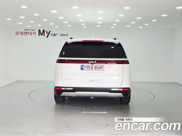 Kia Carnival Gasoline 9-Seater Prestige — пробег 55 366 км — фото 4 из 5