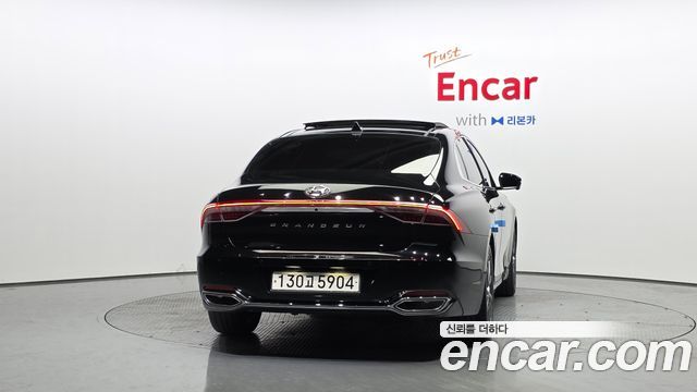 Hyundai Grandeur из Кореи Encar