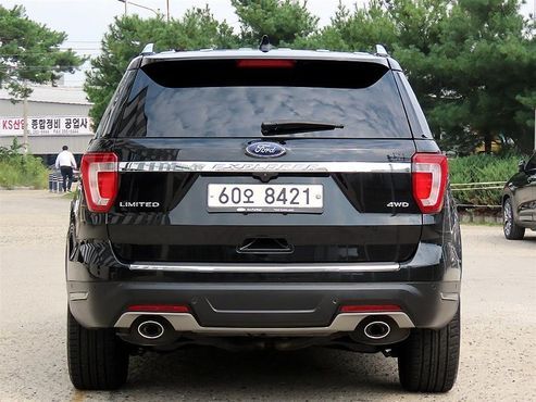 Ford Explorer 3.5 Limited 4WD 5th — пробег 71 600 км — фото 4 из 5