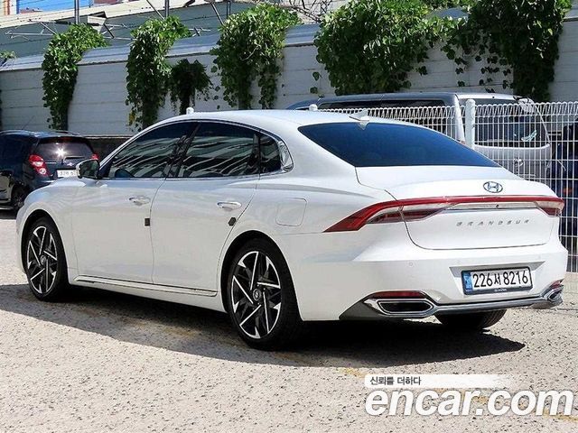 Hyundai Grandeur из Кореи Encar