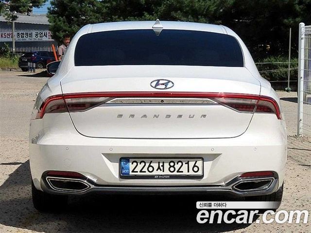 Hyundai Grandeur из Кореи Encar