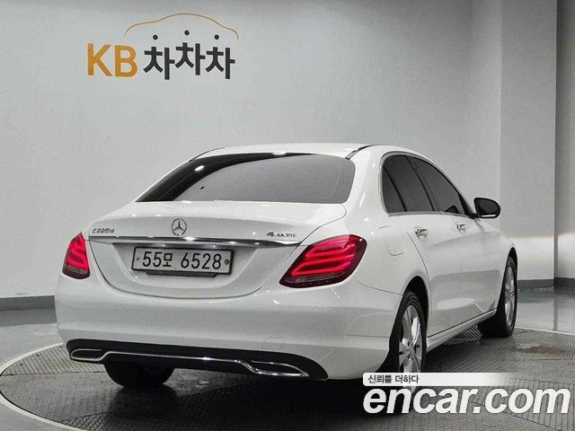 Mercedes-Benz C-Class C220 d 4MATIC — пробег 114 763 км — фото 3 из 5