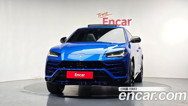 Lamborghini Urus 4.0 V8 — пробег 11 688 км — фото 3 из 5