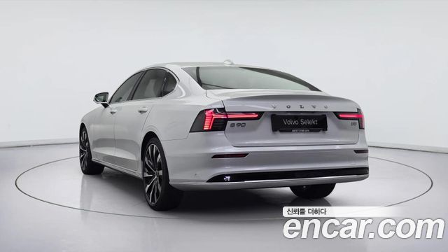 Volvo S90 B5 Ultra Bright Air sus — пробег 536 км — фото 4 из 5