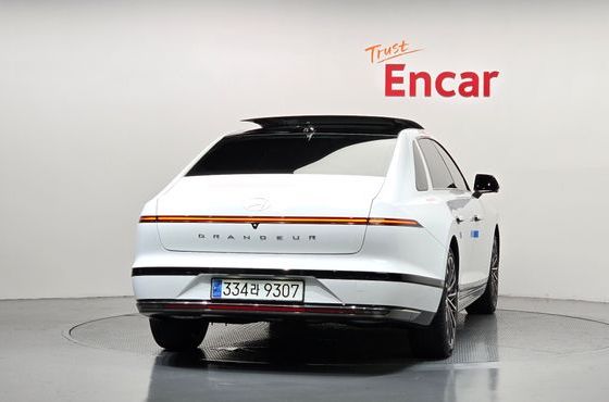 Hyundai Grandeur Calligraphy — пробег 15 942 км — фото 4 из 5