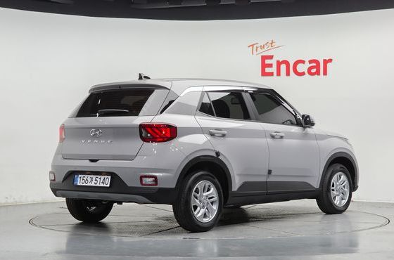 Hyundai Venue 1,6 Premium — пробег 6 807 км — фото 2 из 5