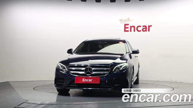 Mercedes-Benz E-Class E300 4MATIC AMG Line — пробег 26 919 км — фото 3 из 5