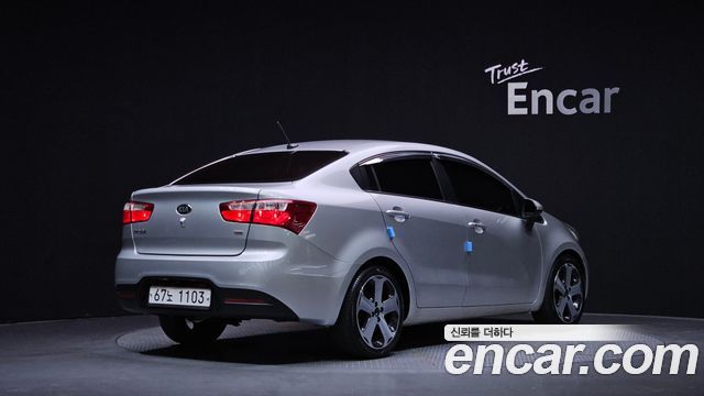 Kia pride из Кореи Encar