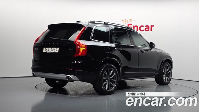 Volvo XC90 D5 Momentum — пробег 99 821 км — фото 2 из 5