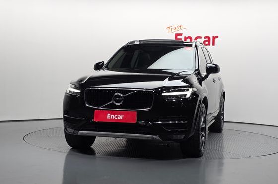 Volvo XC90 D5 Momentum — пробег 99 821 км — фото 3 из 5