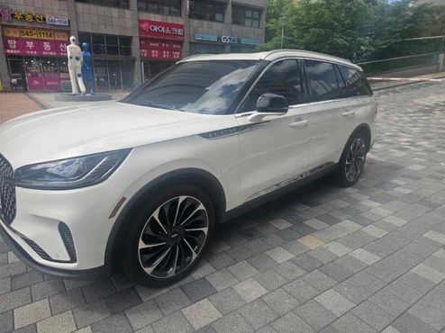 Lincoln Aviator 3.0 Reserve AWD — пробег 21 000 км — фото 3 из 5