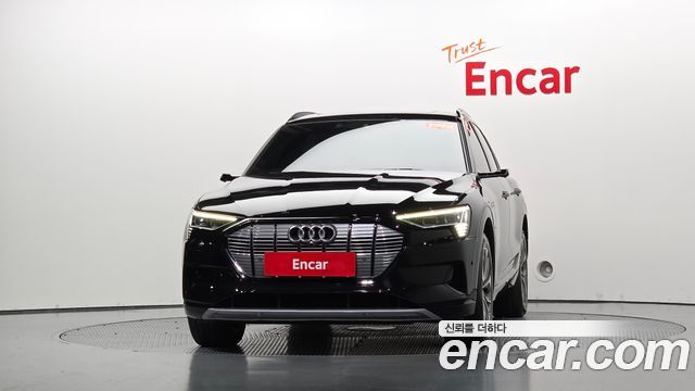 Audi e-tron из Кореи Encar