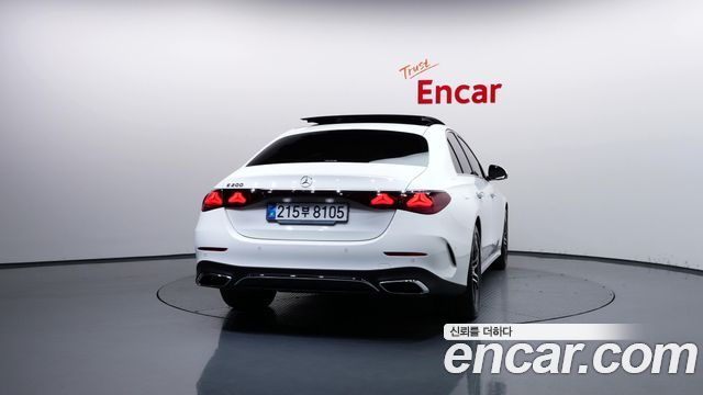 Mercedes-Benz E-Class из Кореи Encar