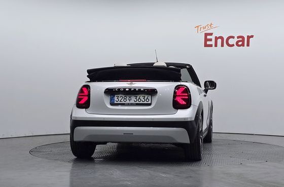Mini Cooper Convertible Favoured — пробег 6 624 км — фото 4 из 5
