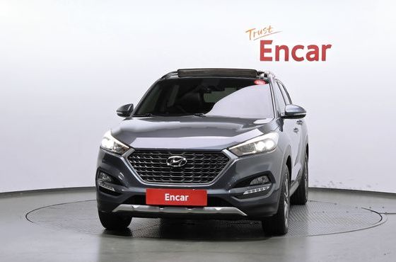 Hyundai Tucson Diesel 1.7 2WD Premium — пробег 144 671 км — фото 3 из 5