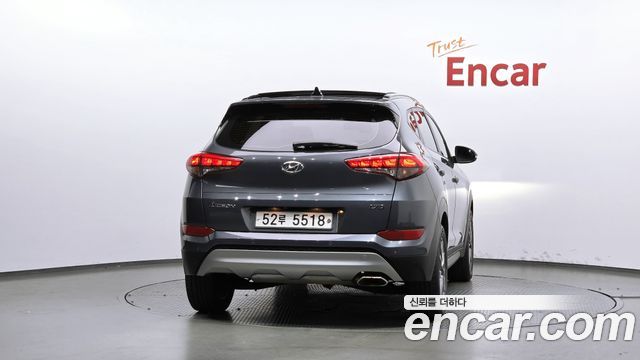 Hyundai Tucson из Кореи Encar
