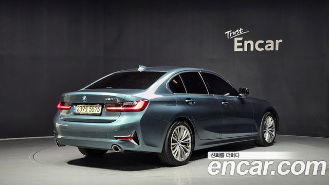 BMW 3-Series 320i Luxury — пробег 73 476 км — фото 2 из 5