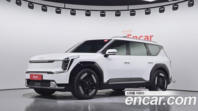 Kia EV9 из Кореи Encar