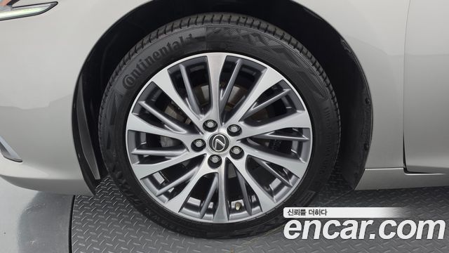 Lexus ES из Кореи Encar