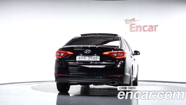Hyundai Sonata 2.0 Premium — пробег 164 287 км — фото 4 из 5