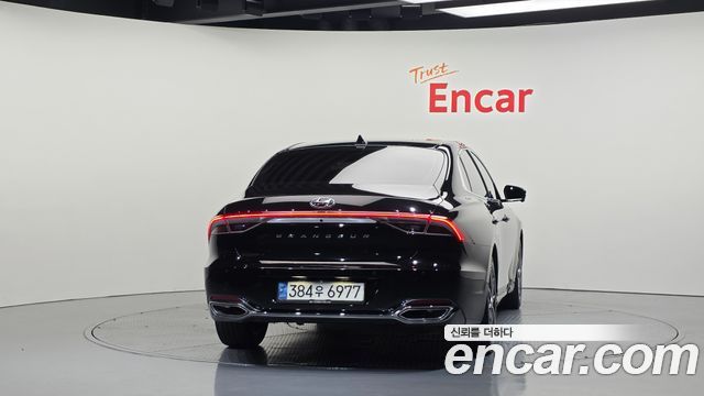 Hyundai Grandeur из Кореи Encar