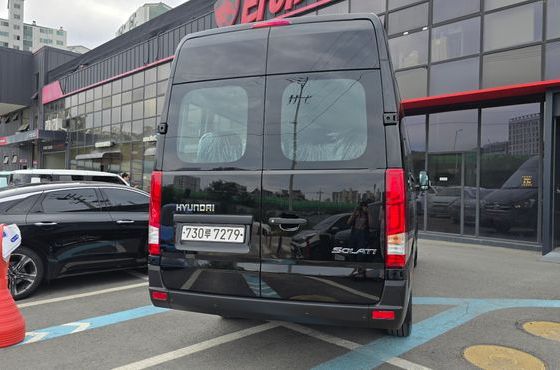 Hyundai Solati 16-seater Deluxe — пробег 326 км — фото 4 из 5