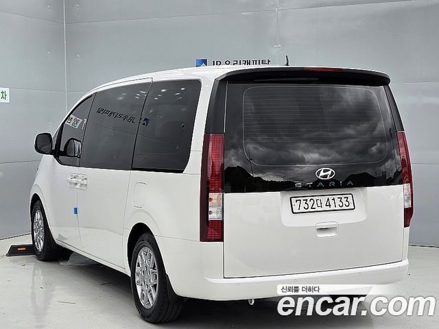 Hyundai Staria из Кореи Encar