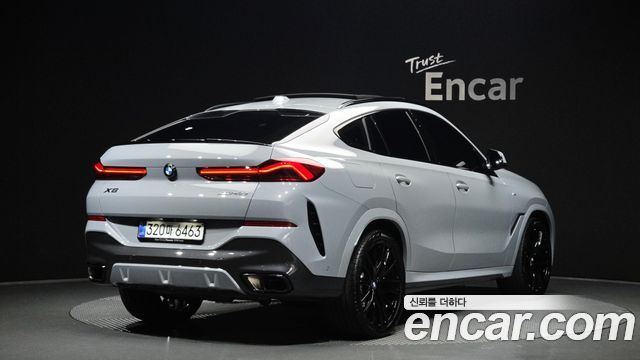 BMW X6 xDrive40d M Sport Pro — пробег 4 923 км — фото 2 из 5