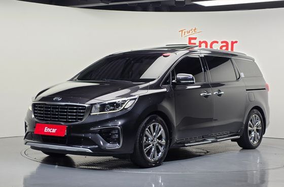 Kia Carnival 9-Seater Noblesse Special — пробег 89 958 км — фото 1 из 5