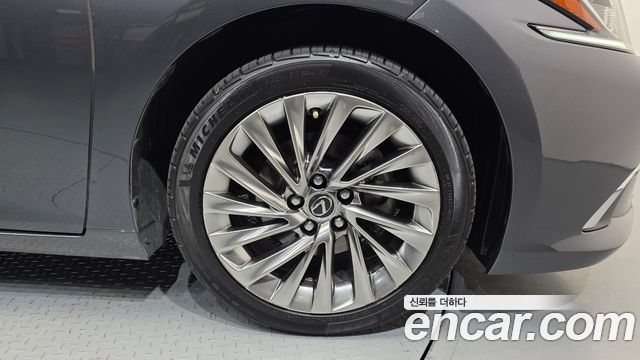 Lexus ES из Кореи Encar