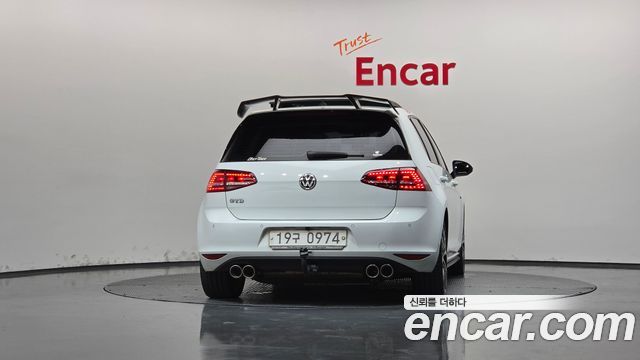 Volkswagen Golf из Кореи Encar