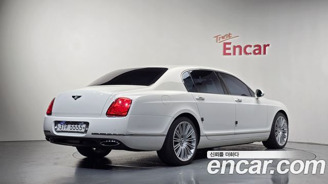 Bentley Flying Spur 6.0 Speed — пробег 84 148 км — фото 2 из 5