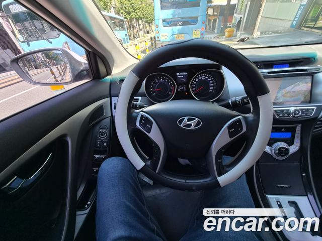 Hyundai AVANTE M16 GDI Premier — пробег 130 141 км — фото 5 из 5