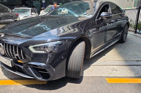 Mercedes-Benz AMG GT 4Door 43 4MATIC+ — пробег 55 000 км — фото 4 из 5