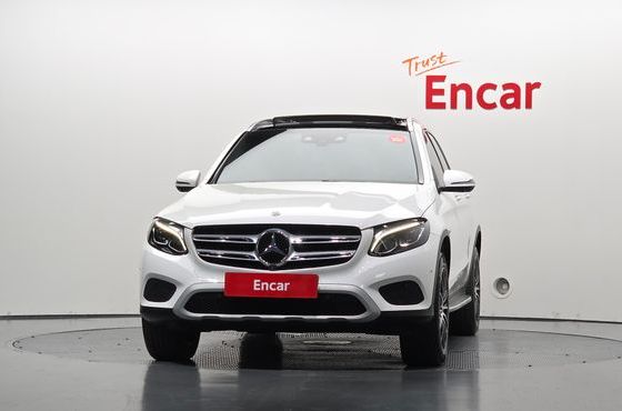 Mercedes-Benz GLC-Class GLC350e 4MATIC Premium — пробег 78 290 км — фото 3 из 5