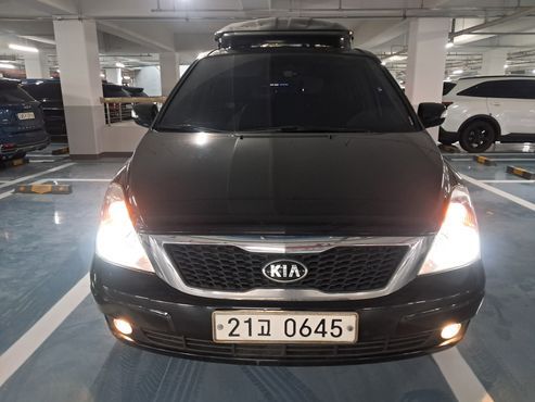 Kia Carnival Carnival Limousine Gasoline GLX High-Deluxe — пробег 143 021 км — фото 1 из 5