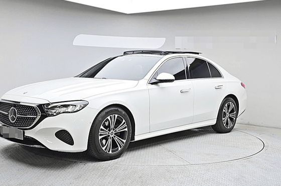 Mercedes-Benz E-Class E200 Avantgarde — пробег 16 750 км — фото 3 из 5