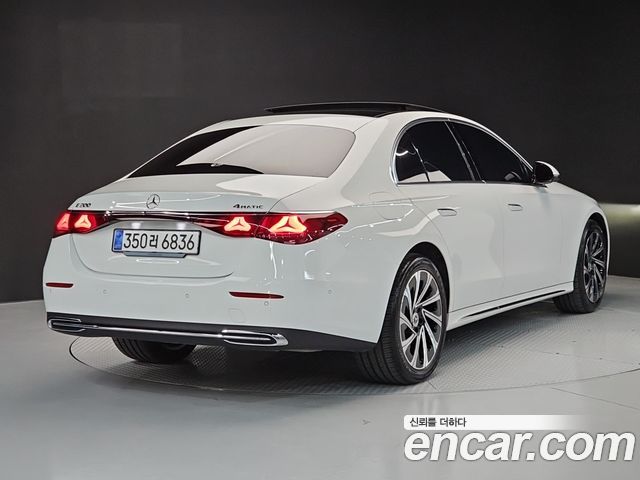 Mercedes-Benz E-Class из Кореи Encar
