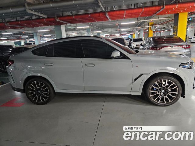 BMW X6 xDrive30d M Sport — пробег 4 300 км — фото 5 из 5