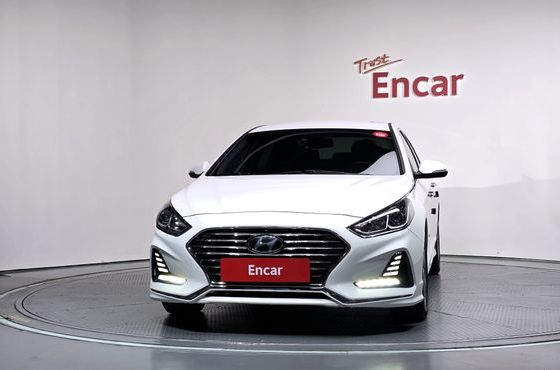Hyundai Sonata 2.0 Smart Spicial — пробег 176 510 км — фото 3 из 5