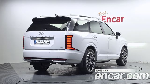Hyundai Palisade HEV 2.5T 4WD 9-Seater Calligraphy — пробег 21 092 км — фото 2 из 5