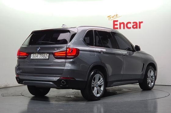 BMW X5 xDrive 30d — пробег 133 150 км — фото 2 из 5