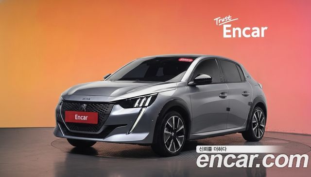 Peugeot 208 GT — пробег 50 837 км — фото 1 из 5