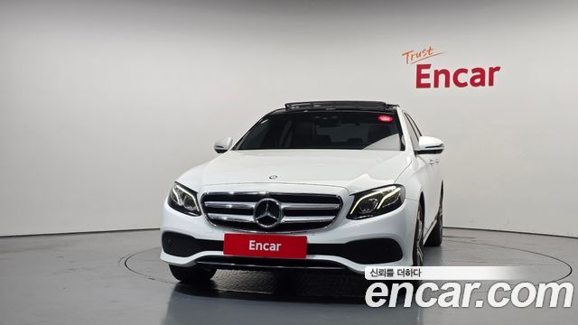 Mercedes-Benz E-Class из Кореи Encar
