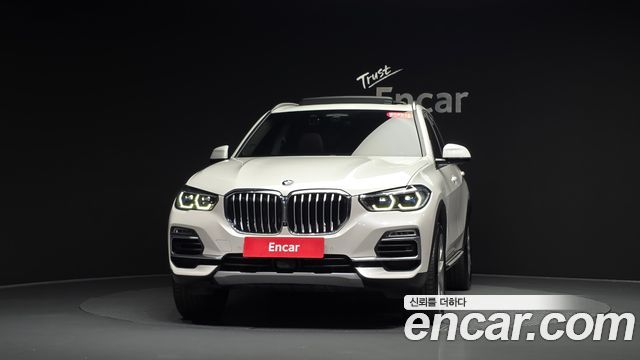 BMW X5 xDrive 45e xLine — пробег 143 504 км — фото 3 из 5