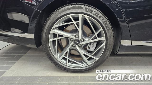 Genesis G90 Gasoline 3.5 Turbo AWD — пробег 29 900 км — фото 5 из 5
