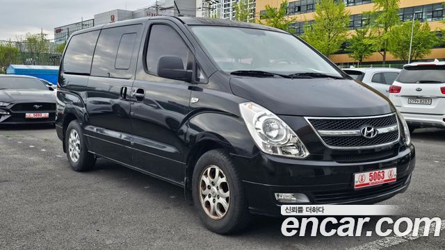 Hyundai Starex 5-Seater VAN CVX Luxury — пробег 158 840 км — фото 2 из 5