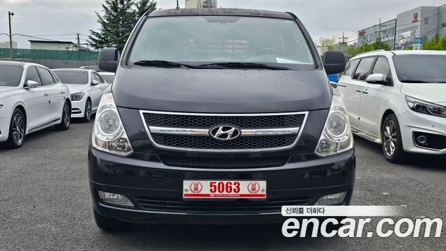 Hyundai Starex 5-Seater VAN CVX Luxury — пробег 158 840 км — фото 3 из 5